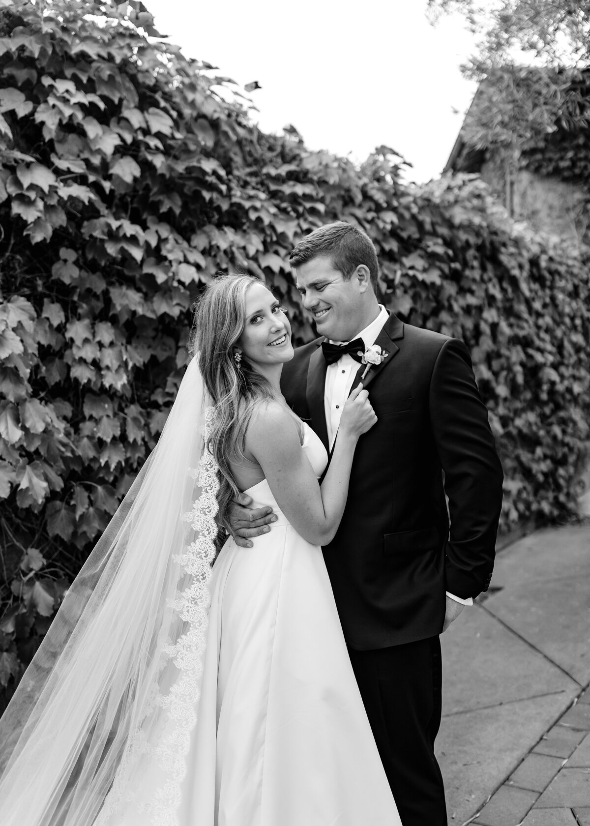 09172022_Hannah+JeremyWedding_ViansaSonomaCA_AnjaJensenPhotography-337