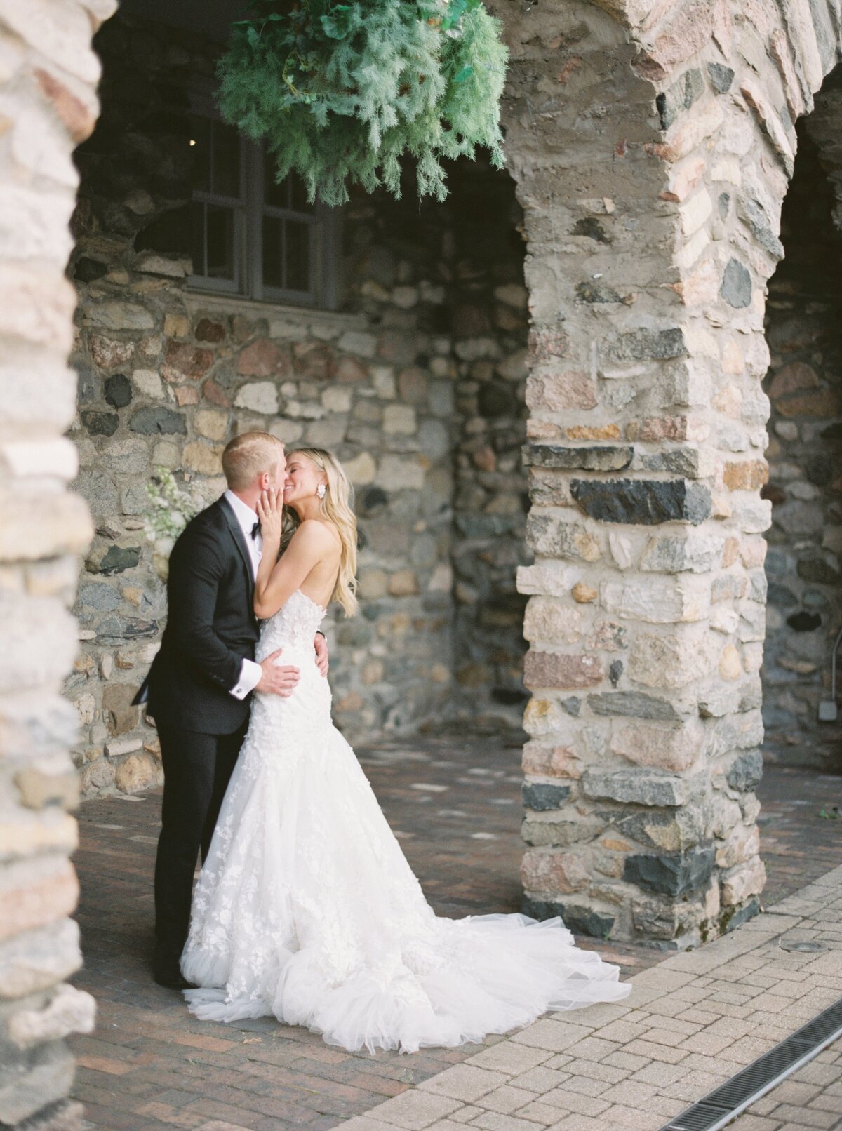 castle-farms-charlevoix-michigan-wedding-photographer-fine-art-film-luxury_0078