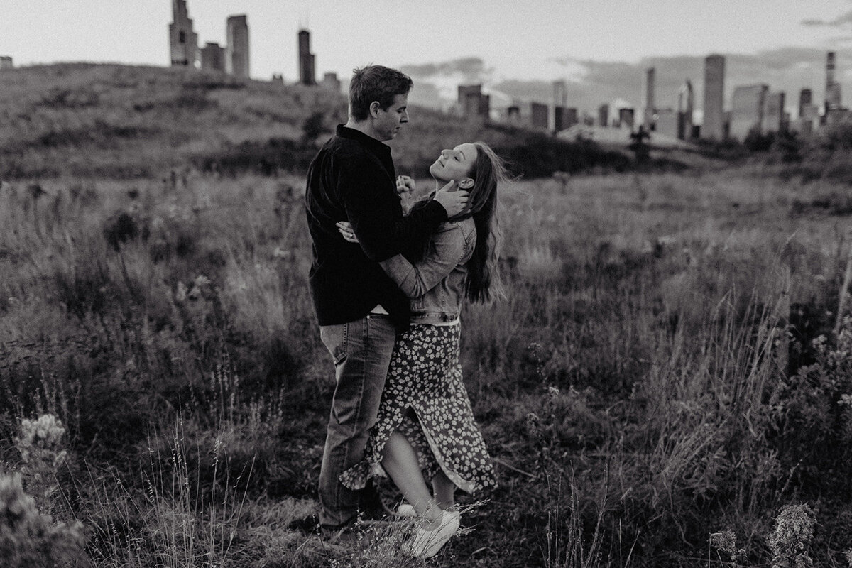 Northerly-Island-Chicago-Engagement-Session-Taylor-Josh13