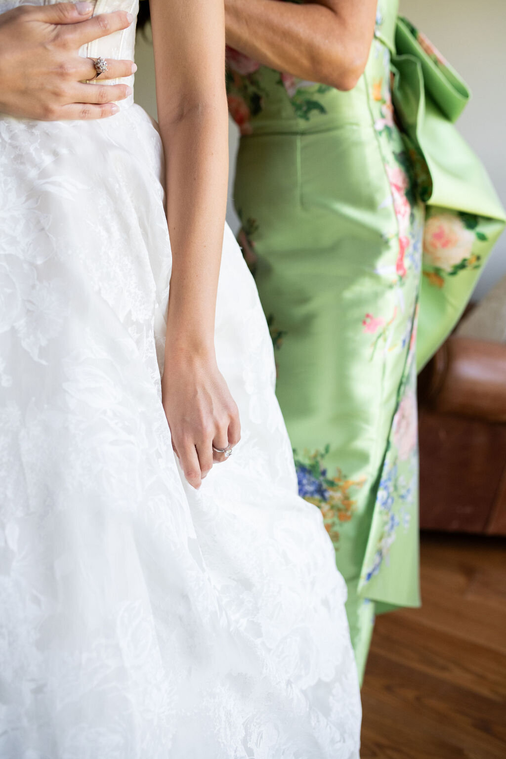 luvlens_weddings_2024_halleandmatt_FINGALLERY-417