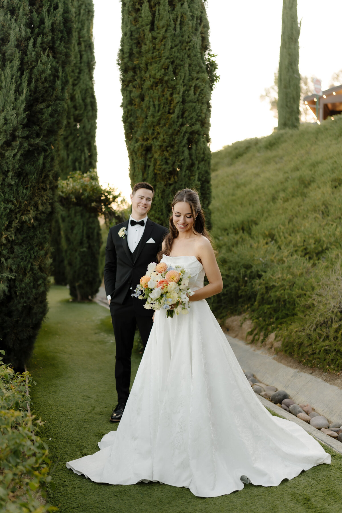 Falkner Winery Wedding Photos 135