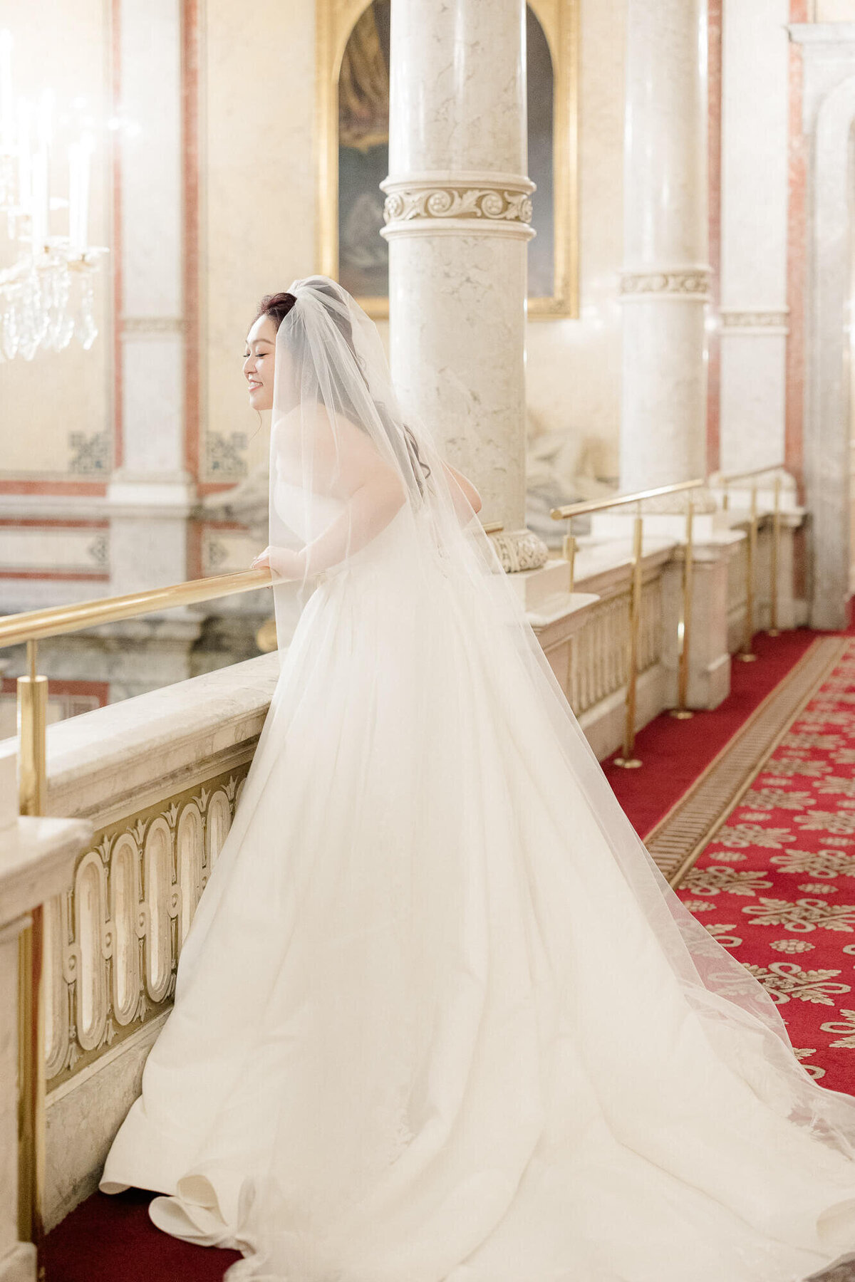 palais-daun-kinsky-christmas-wedding-6
