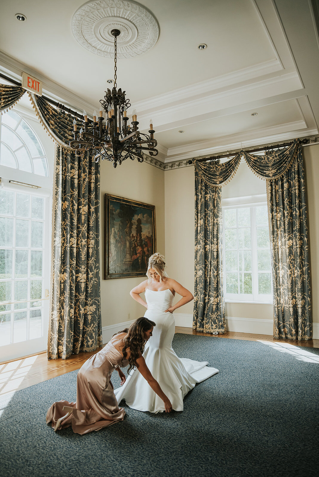 MODERN-GARDEN-MANSION-SUMMER-WEDDING-LINDSAY-BESNIK_PHOTOS_BY_MARIA_B_LUNG_0093