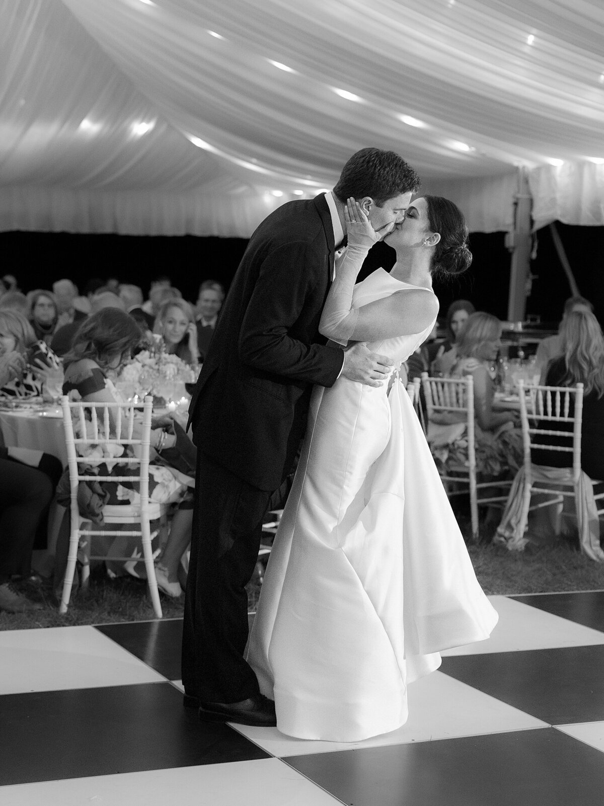Washington DC Wedding Photographer - Tented Wedding_0036