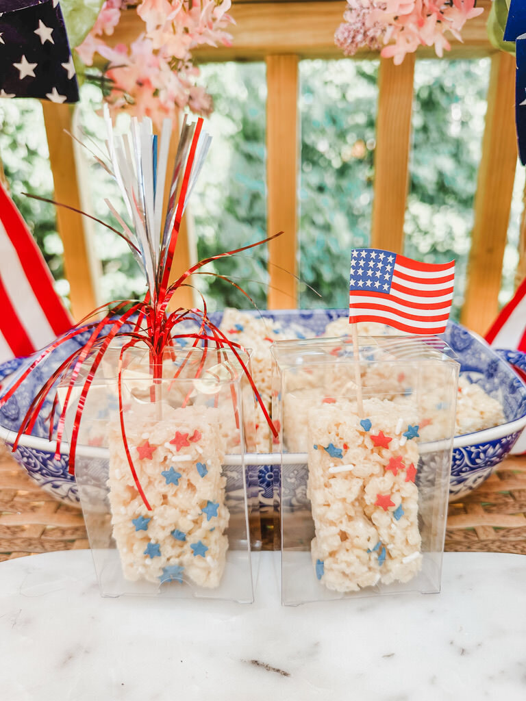 July 4 Rice Krispys