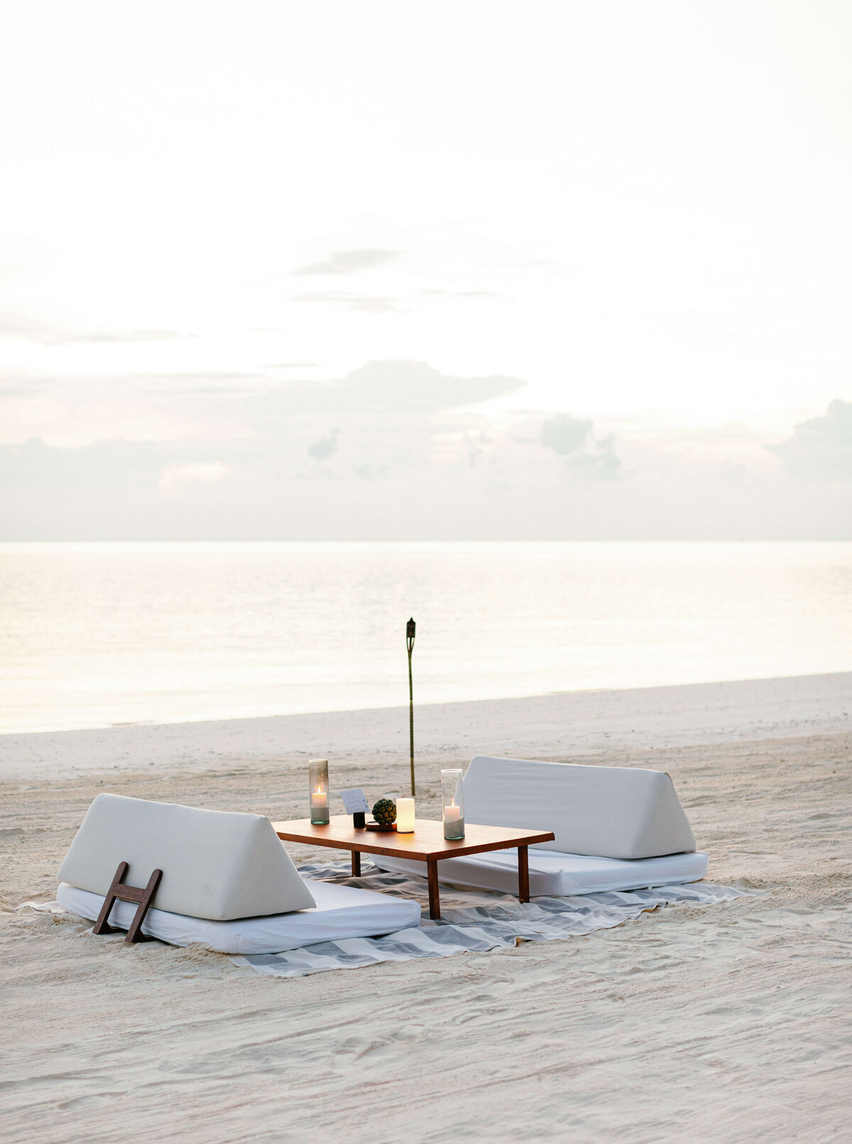 Philippines Destination Wedding Cocktail Hour