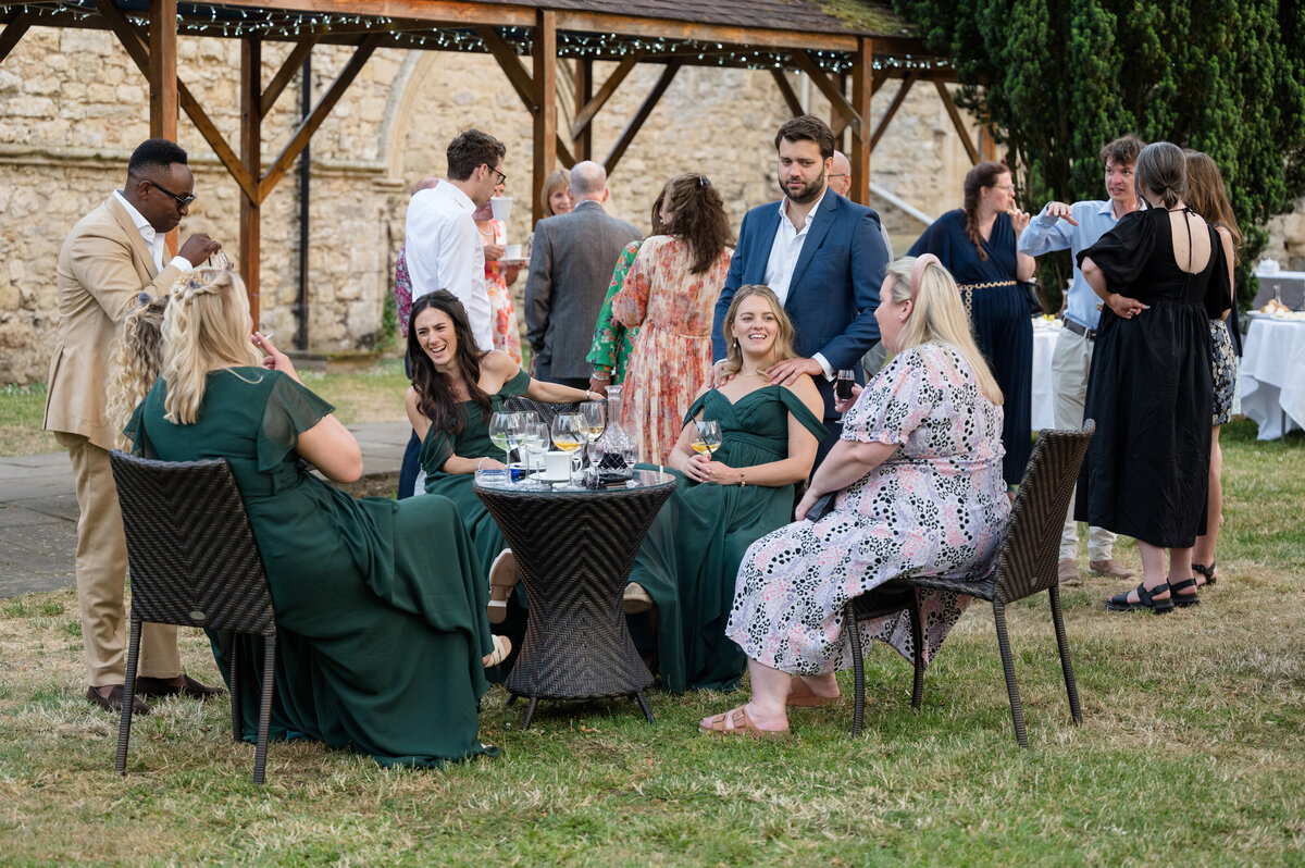 Notley-Abbey-wedding-photography-1105