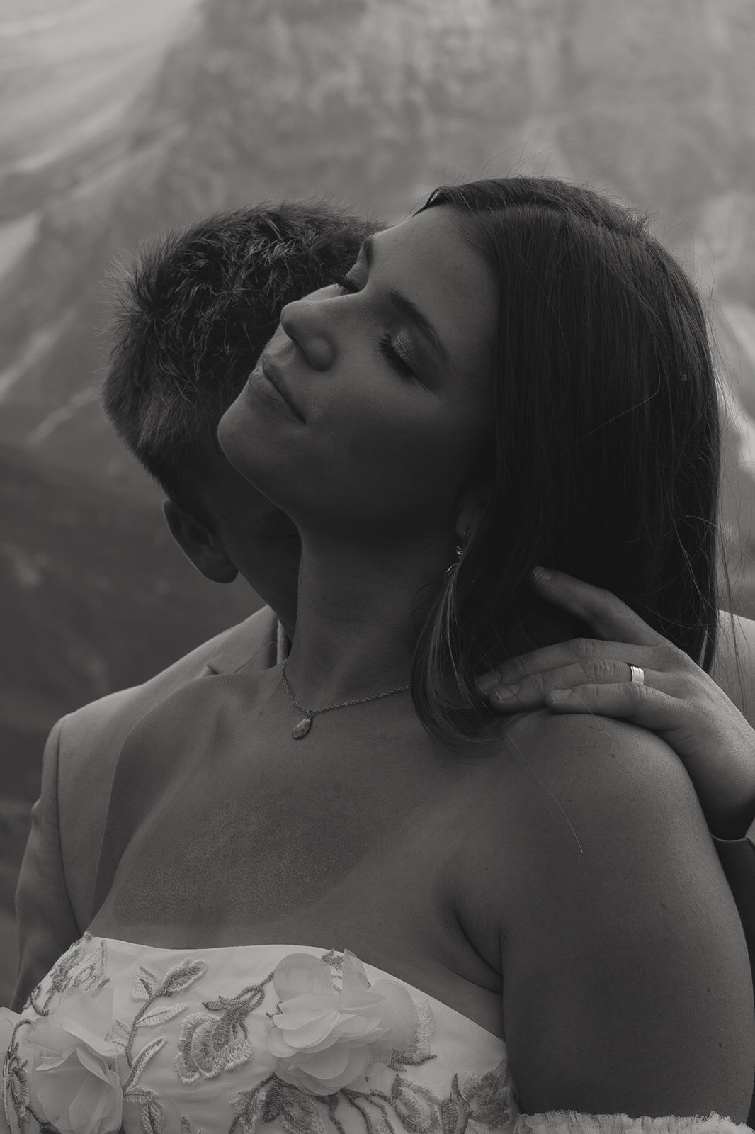 destination-wedding-elopement-photographer-italy-dolomites-seceda-documentary-tanya-davids-photo-film-93