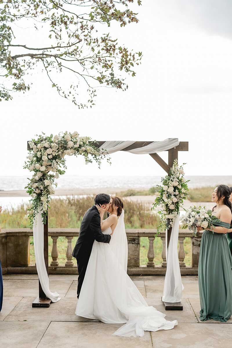 Eolia Mansion Wedding overlooking Water
