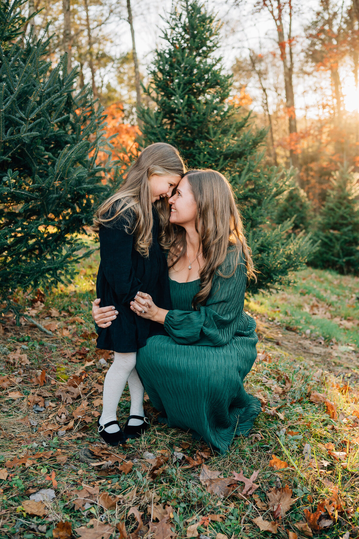 Christmas Tree Farm Mini Sessions | Connecticut Family Photographer-24