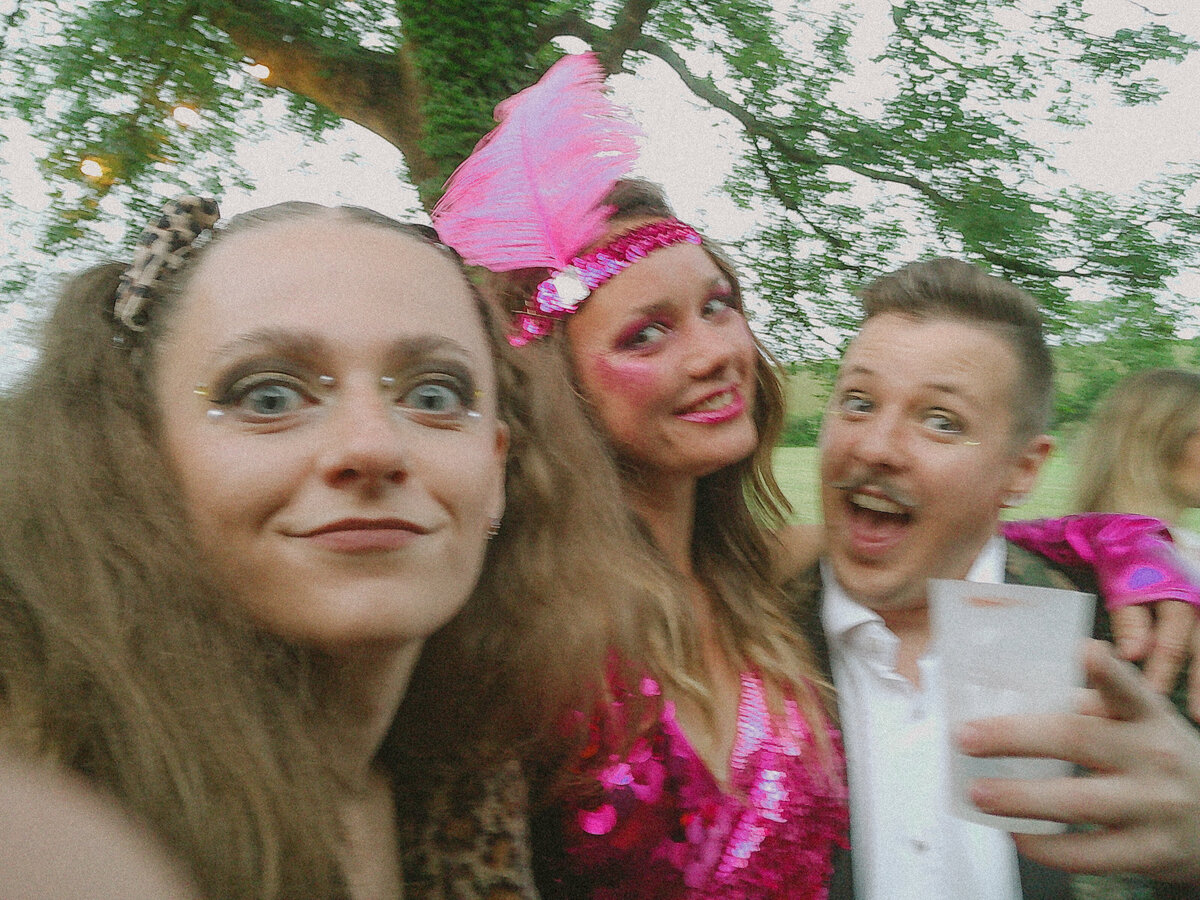 Party-114