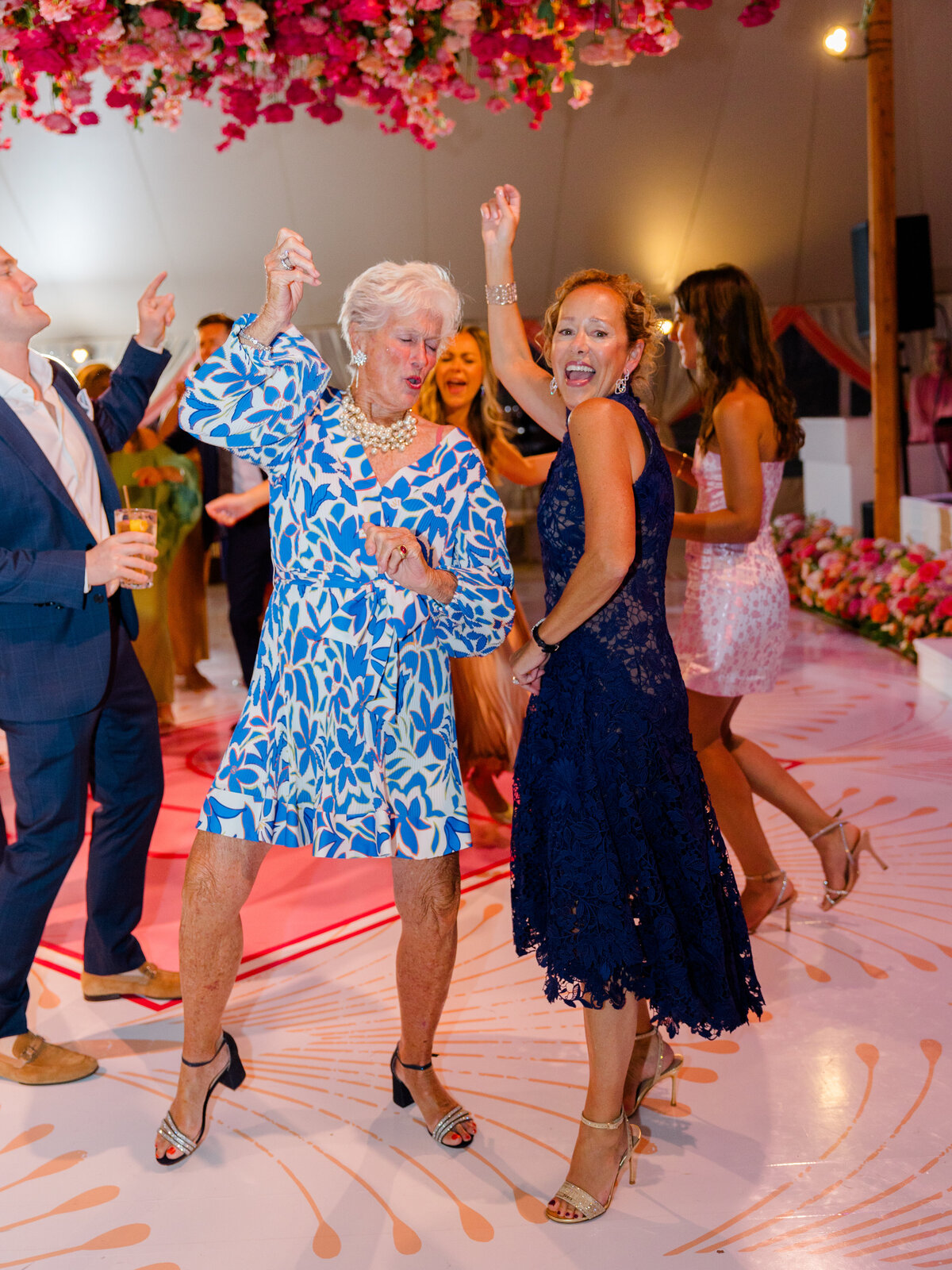 Jordan+Bryan_Wedding_Preview-119