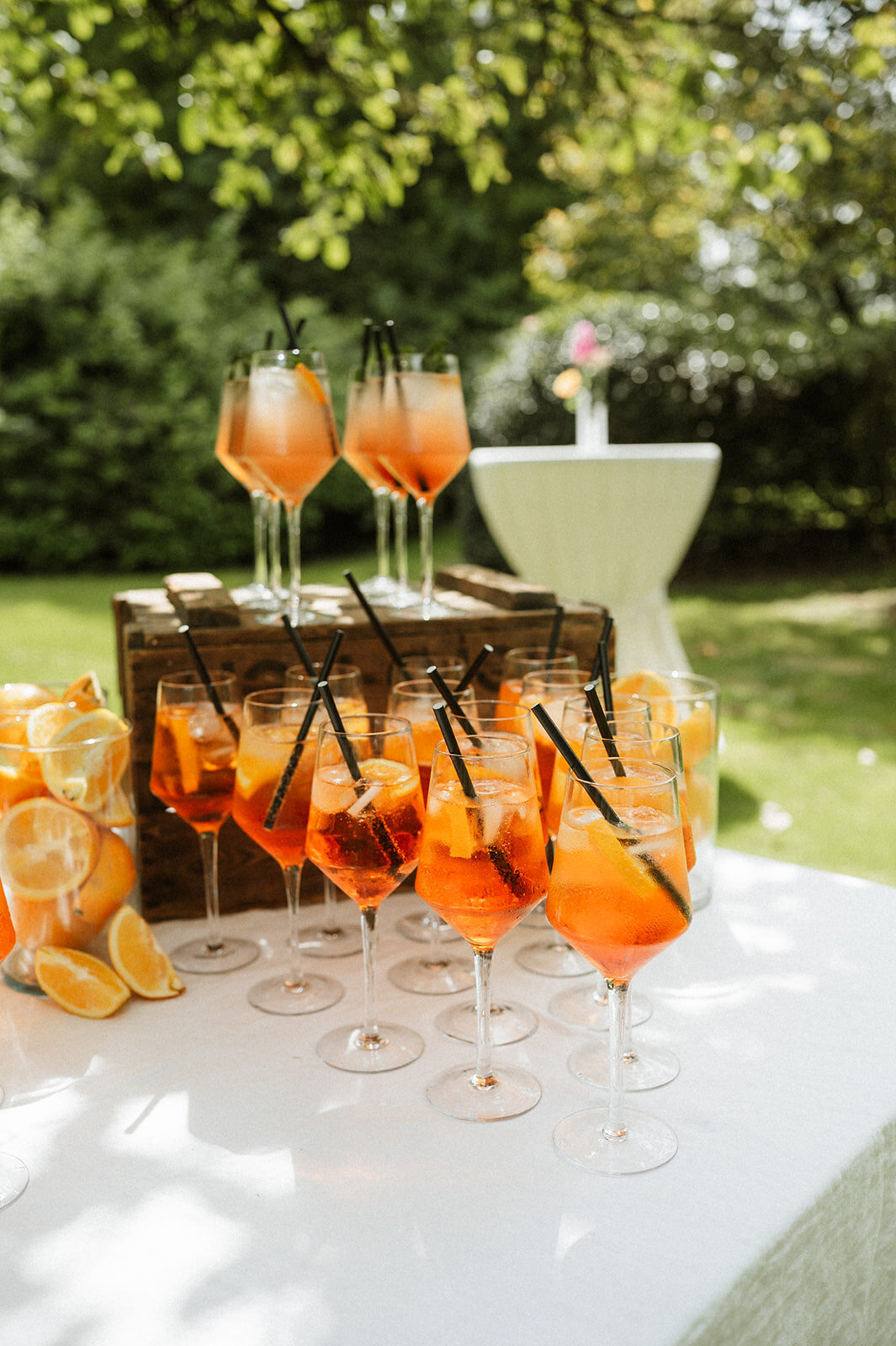 Herentals, salon weddings, moody, authentiek, alternatief trouwen,bruid, 2026, elopent, intiem, spontaan, tijdloos, trouwfotograaf, antwerpen - receptie & familiefoto_s-2