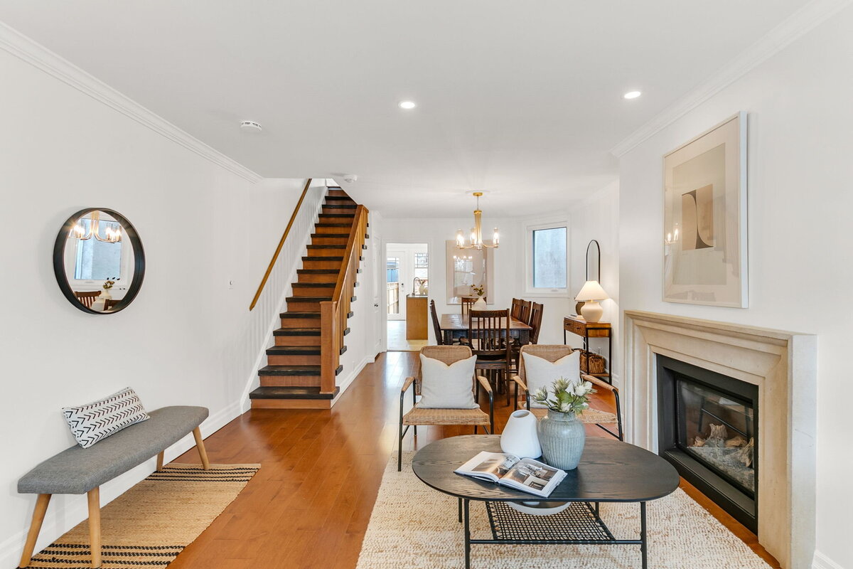13-web-or-mls-8_005_Living Room