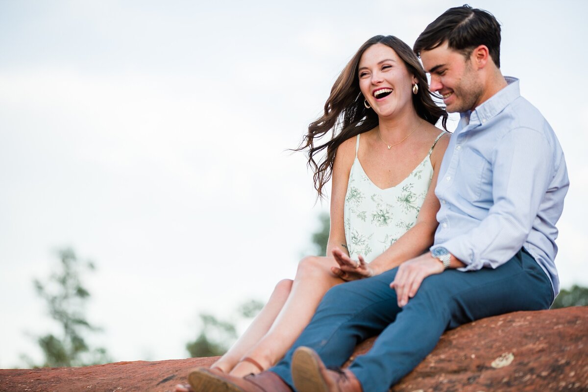 Bell_Rock_Proposal_Sedona_AZ_Danielle_Holman_Wedding_Photography_0006