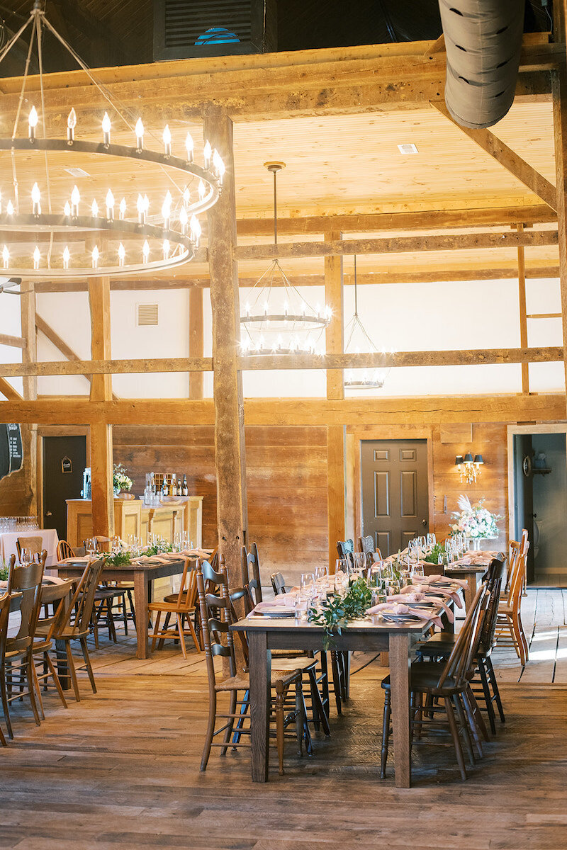 Romantic-barn-weddings-purcellville-va00021