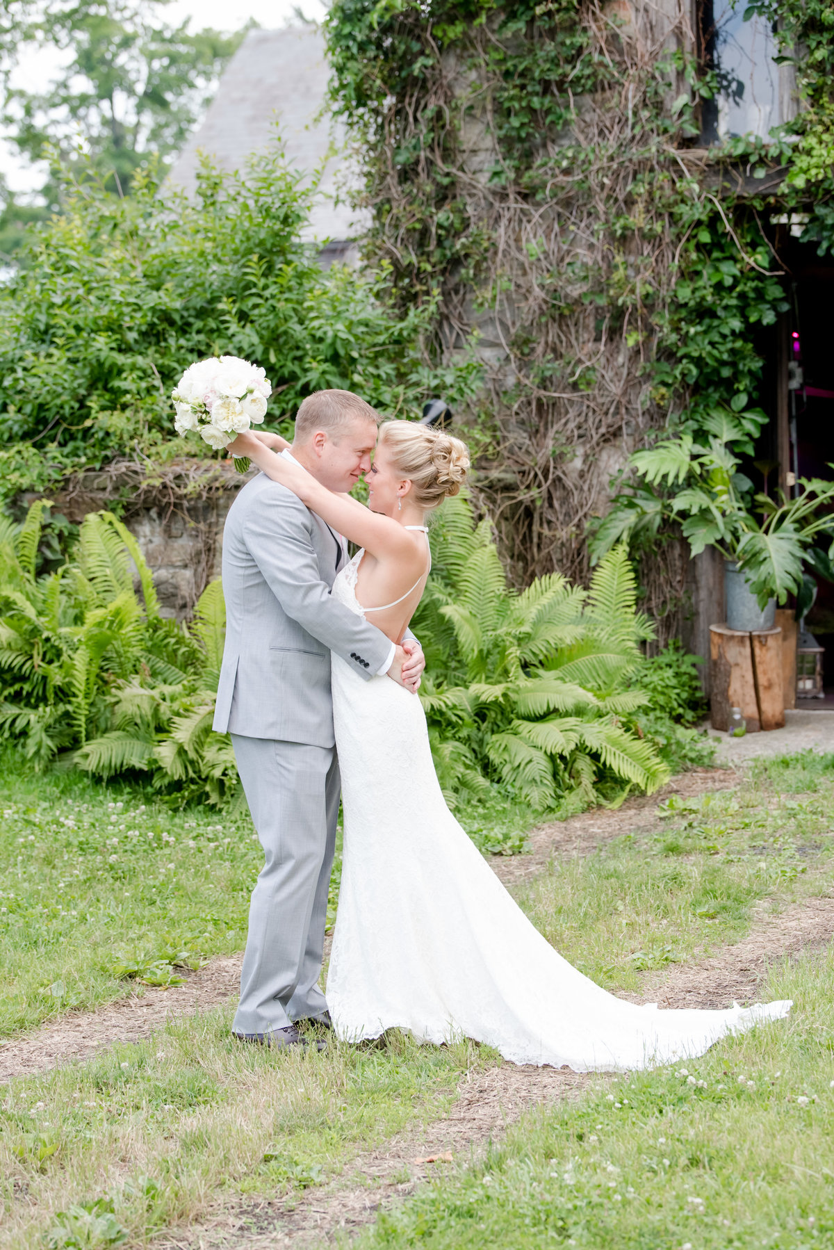 Blue Hill at Stone Barns Wedding-2017-06-24-180973-43