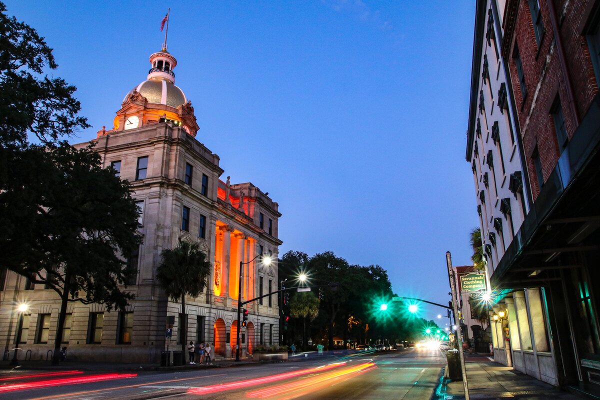 bay-street-savannah-georgia