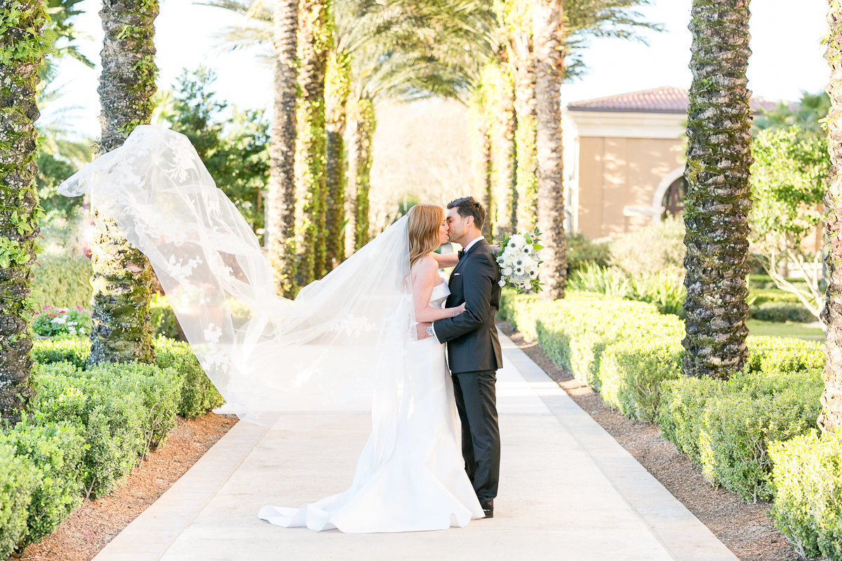 Four Seasons Orlando wedding | Orlando wedding photographer | Orlando Four Seasons photographer|  Four Seasons Orlando black tie wedding_-32