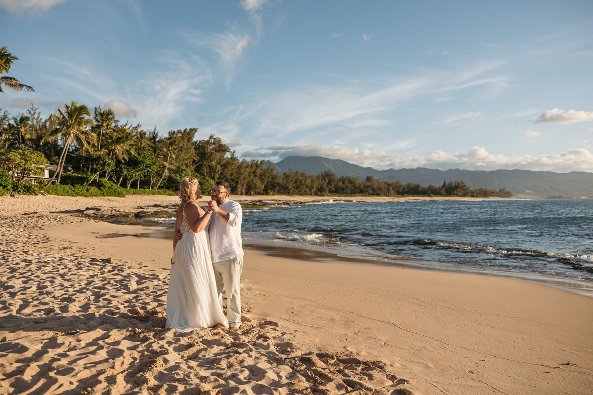 papailoa-beach-elopement-63