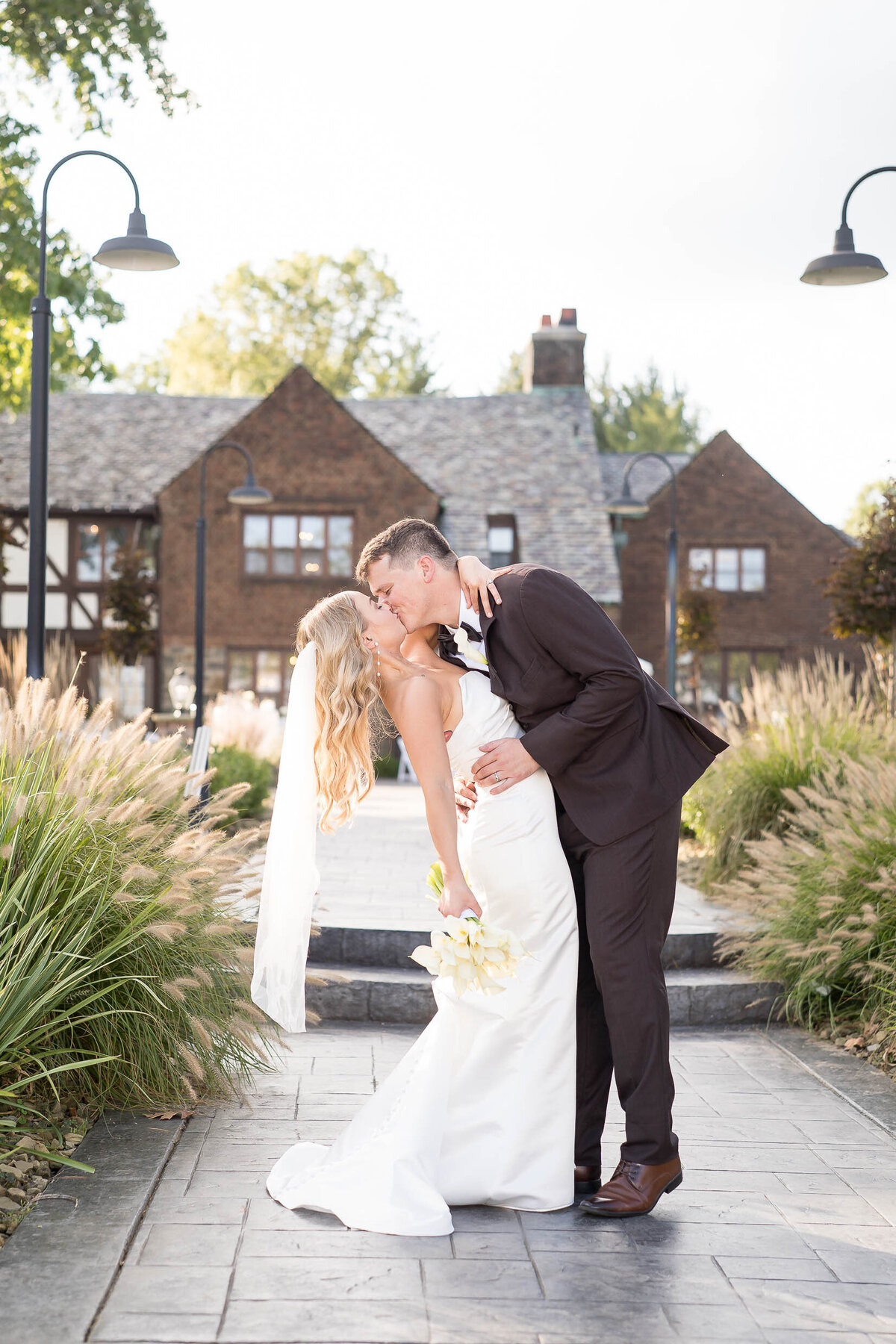 Tudor House at Mason's Cove Akron Ohio Wedding