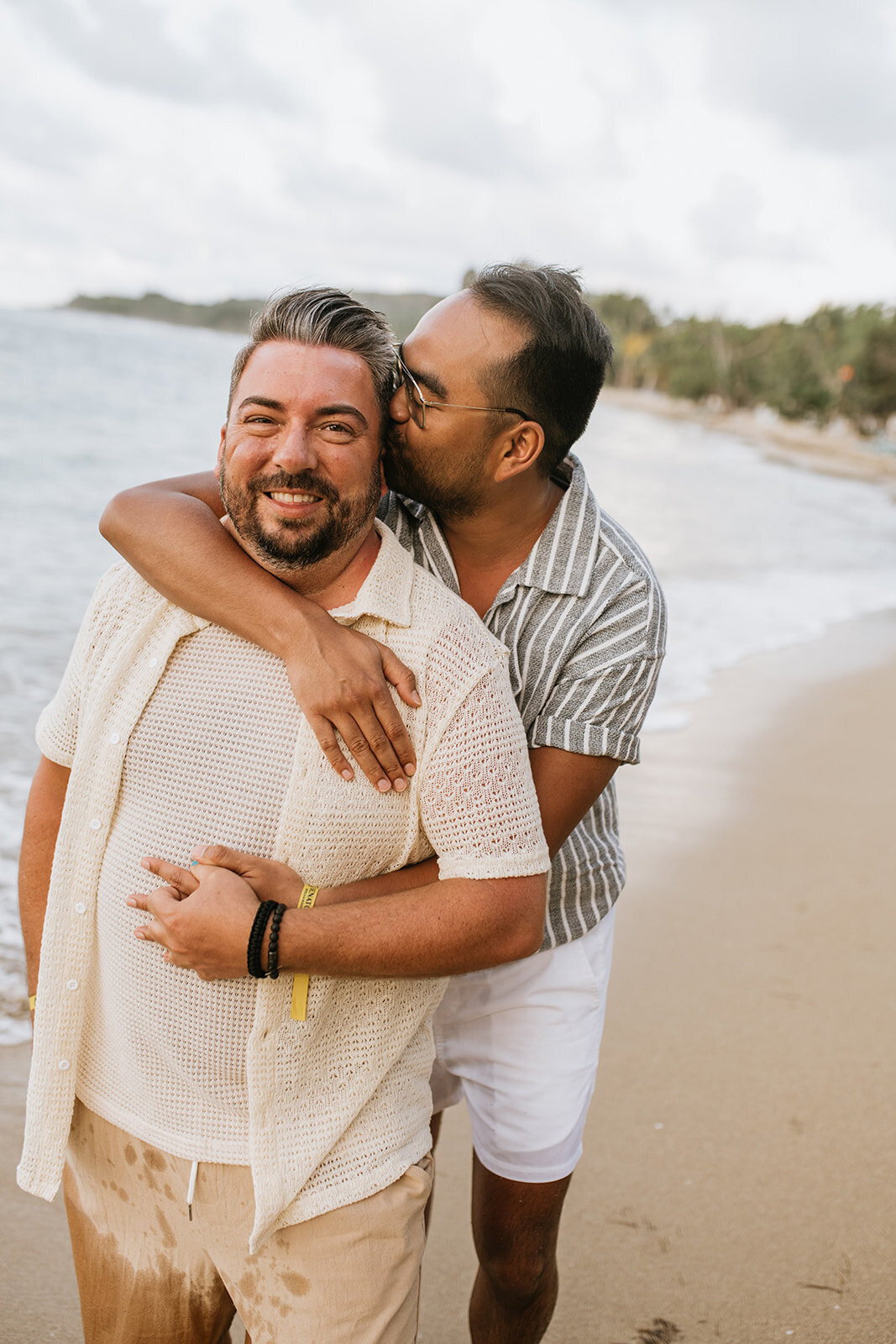 Man-giving-his-love-a-kiss