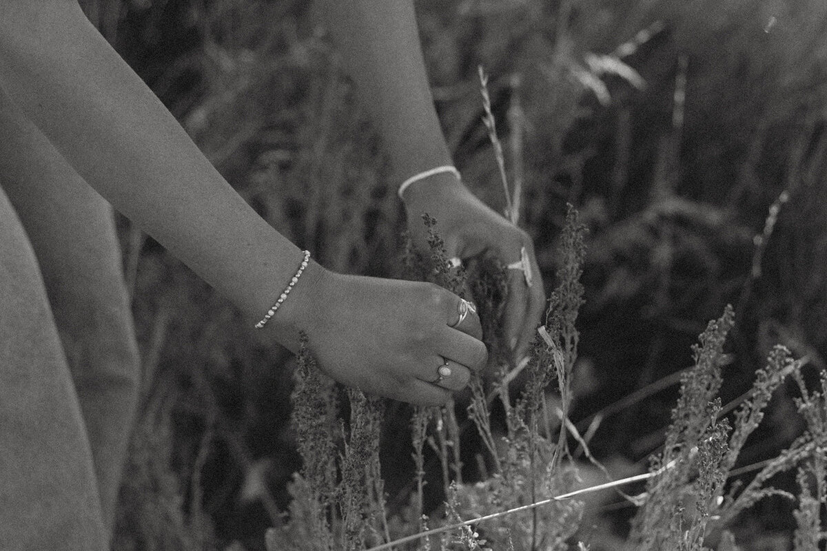 tanya-davids-photo-film-documentary-senior-pictures-inman-idaho-pocatello-inkom-mountains-53