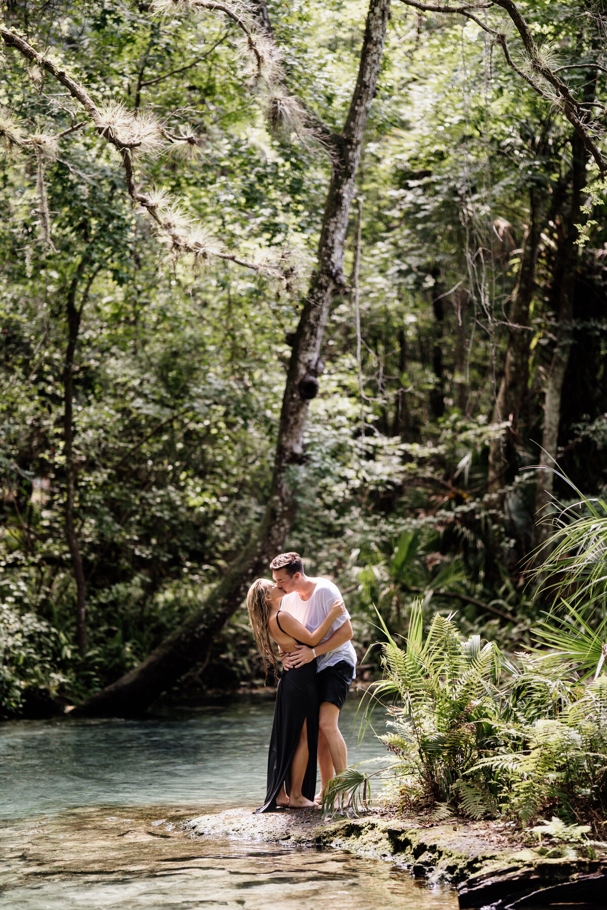 Millennium-Moments_Chicago-Wedding-Photographer_Kelly-Park-Rock-Springs-Engagement_Florida_Orlando-Wedding-Photographer-68