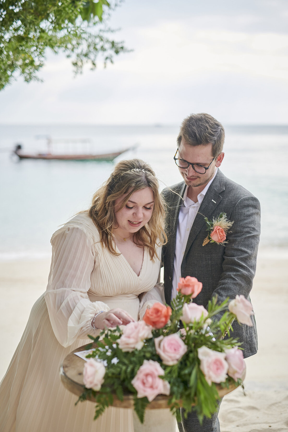 Jessica + Alex Koh Tao Thailand Beach Wedding (3)