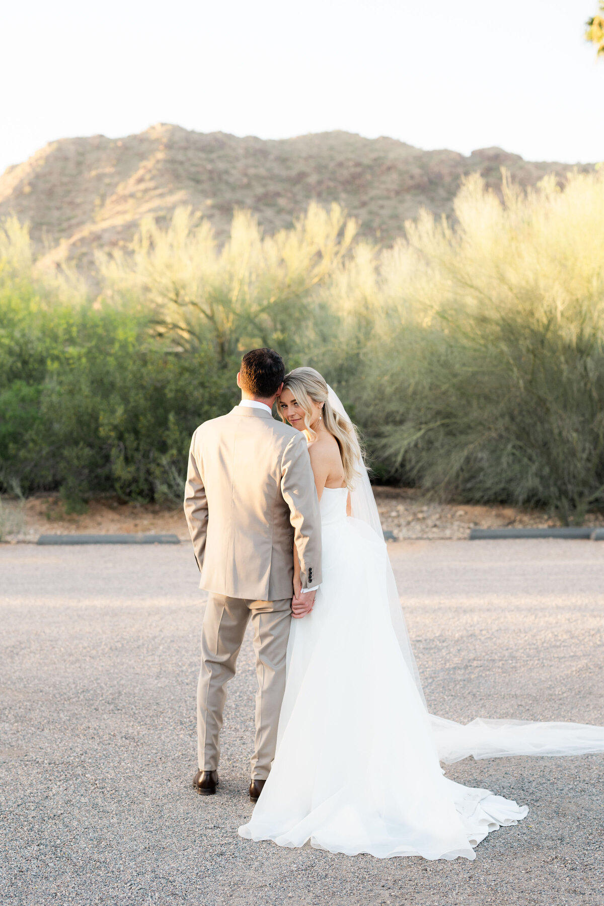 wedding-at-elchorro-scottsdale-joy-and-ben-photography-1718
