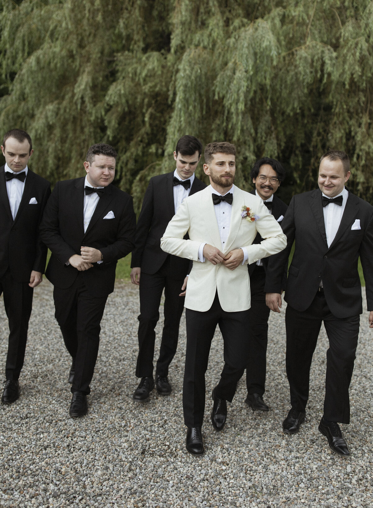 005_WEDDINGPARTYPORTRAITS-051