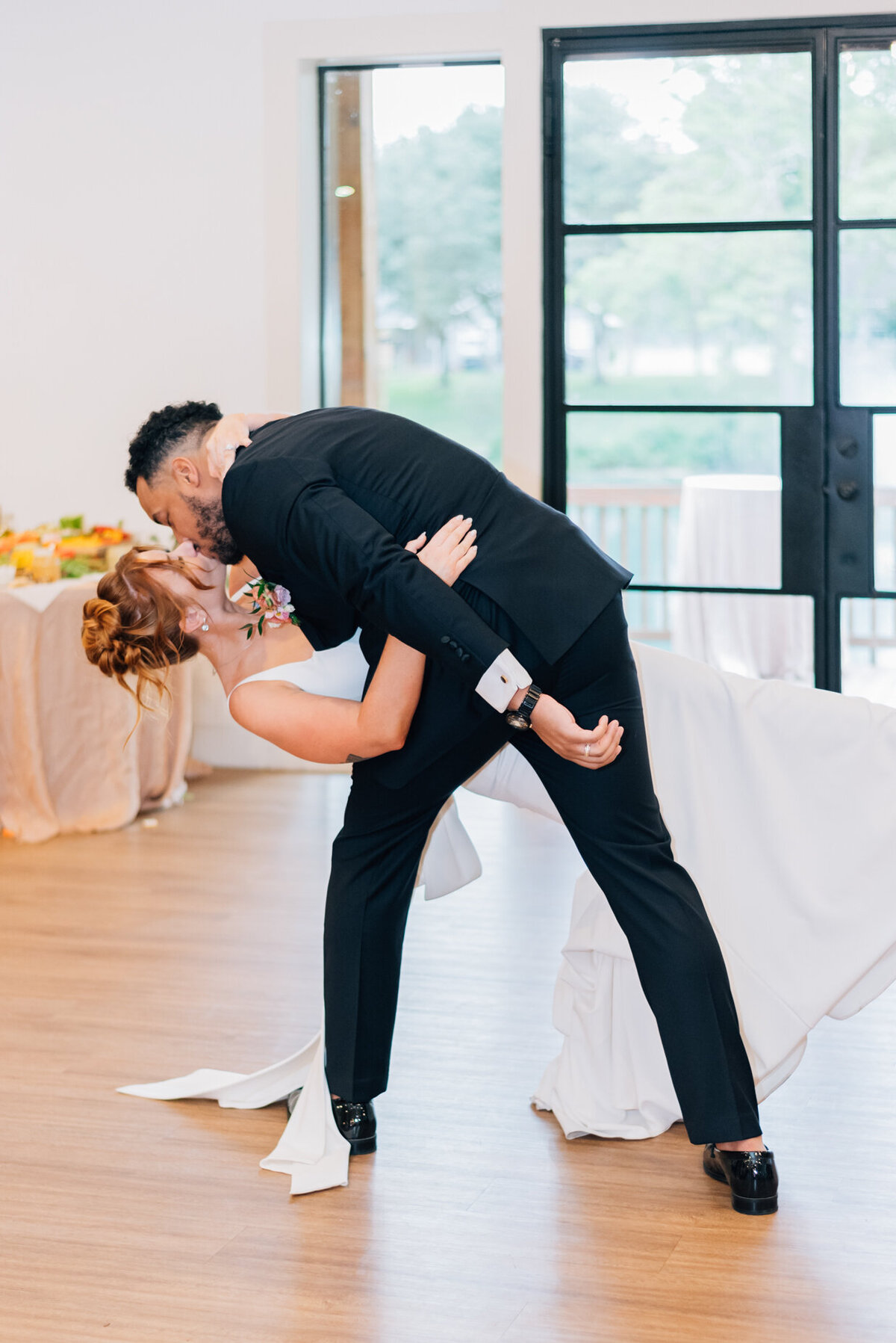 The Orchard at Caney Creek Wedding MV Photography Houston @mv_xoxo (91)