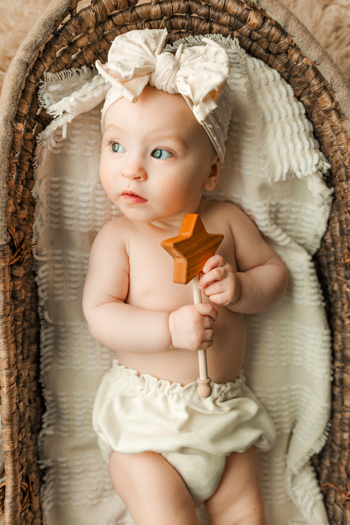 Omaha_Newborn_Photography_Joey_Winn_Portrait_Studio_001