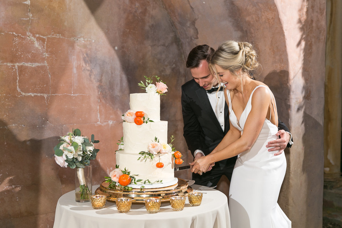 Howie Mansion photographer | Orlando photographer | Howie Mansion photographer  | Amalie Orrange | Howie Mansion wedding couple | Howie Mansion Howey in the hills florida-64