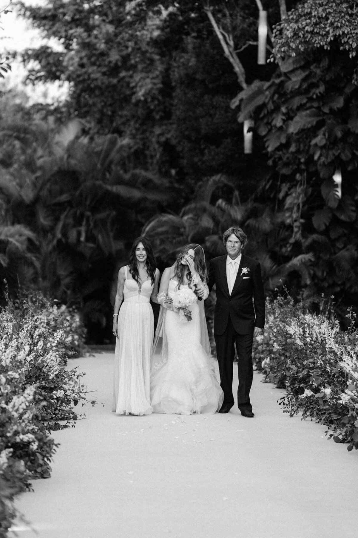 515-Banyan-Tree-Mayakoba-Mexico-Natasha-Tyler-Salter-Wedding-55