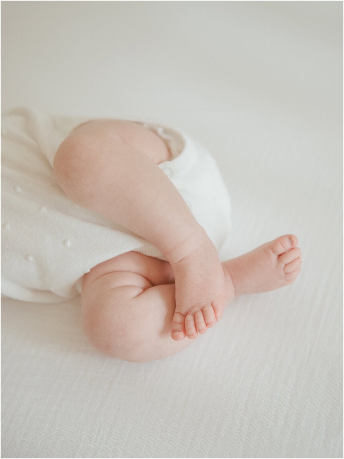 sterling-virginia-newborn-photographer-in-home-newborn-photo-29-1