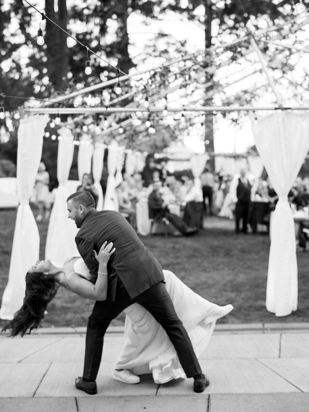 Alderbrooke Resort modern garden wedding couple first dance