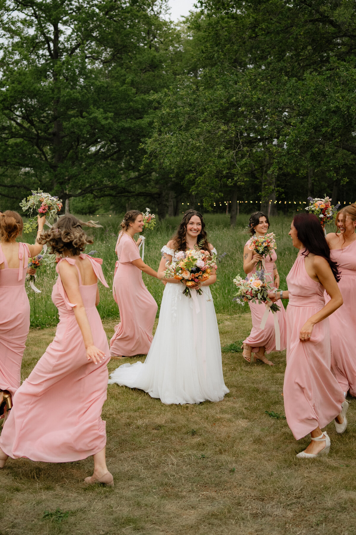flora-will-wedding_dibbins-wood-weddings_elee-smith-photo-27