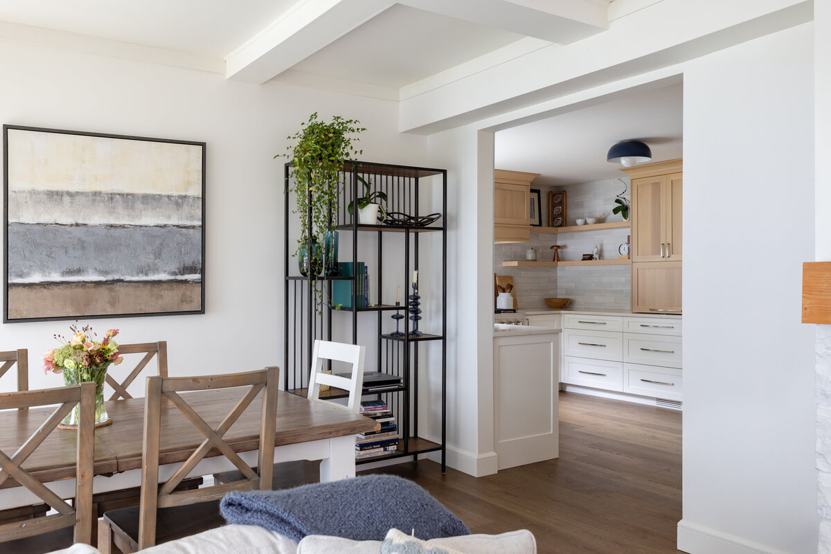 KatCo_Interiors-LakeHouse-LivingRoom-11