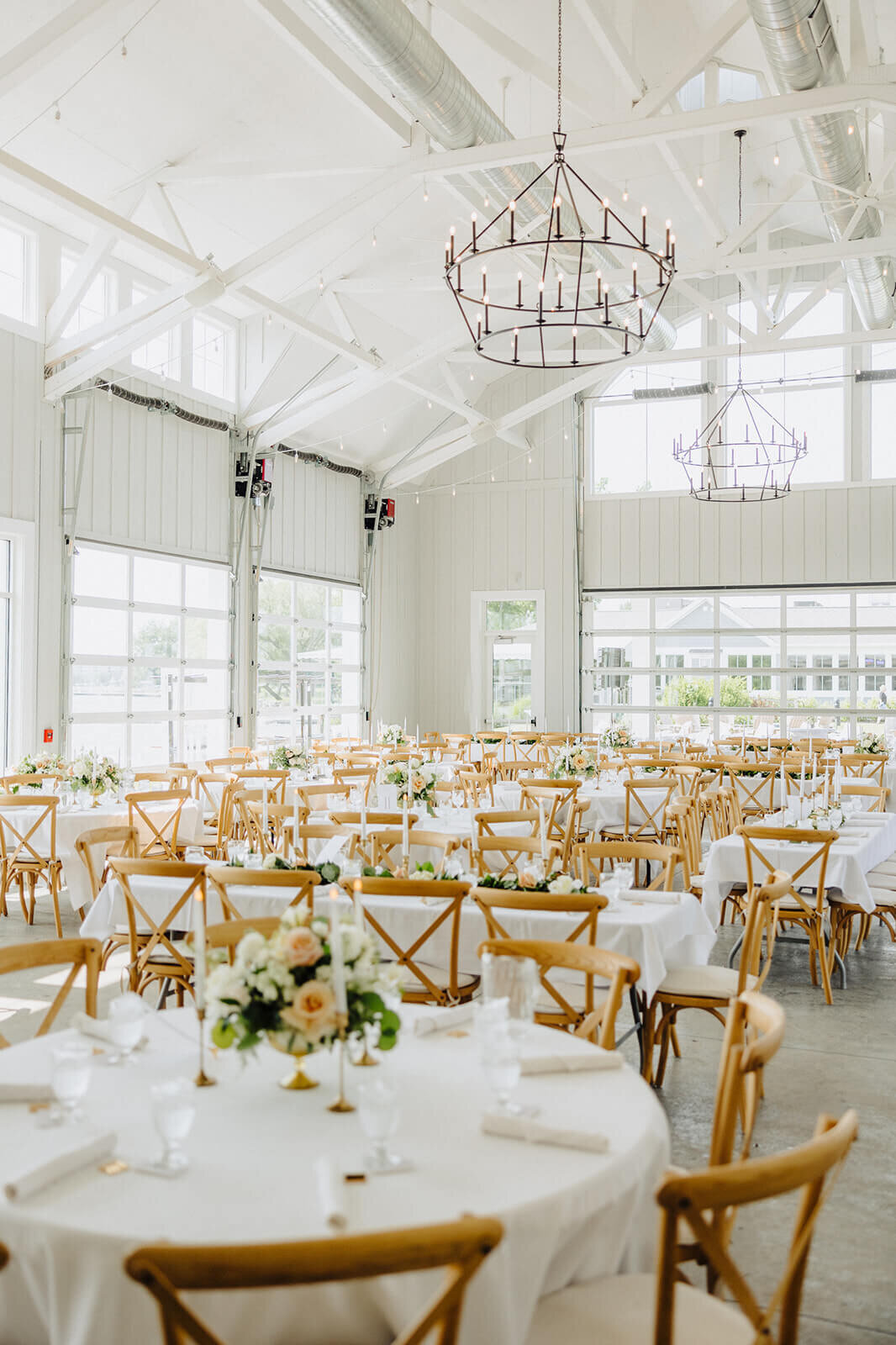 wedding reception at Canandaigua Country Club, NY