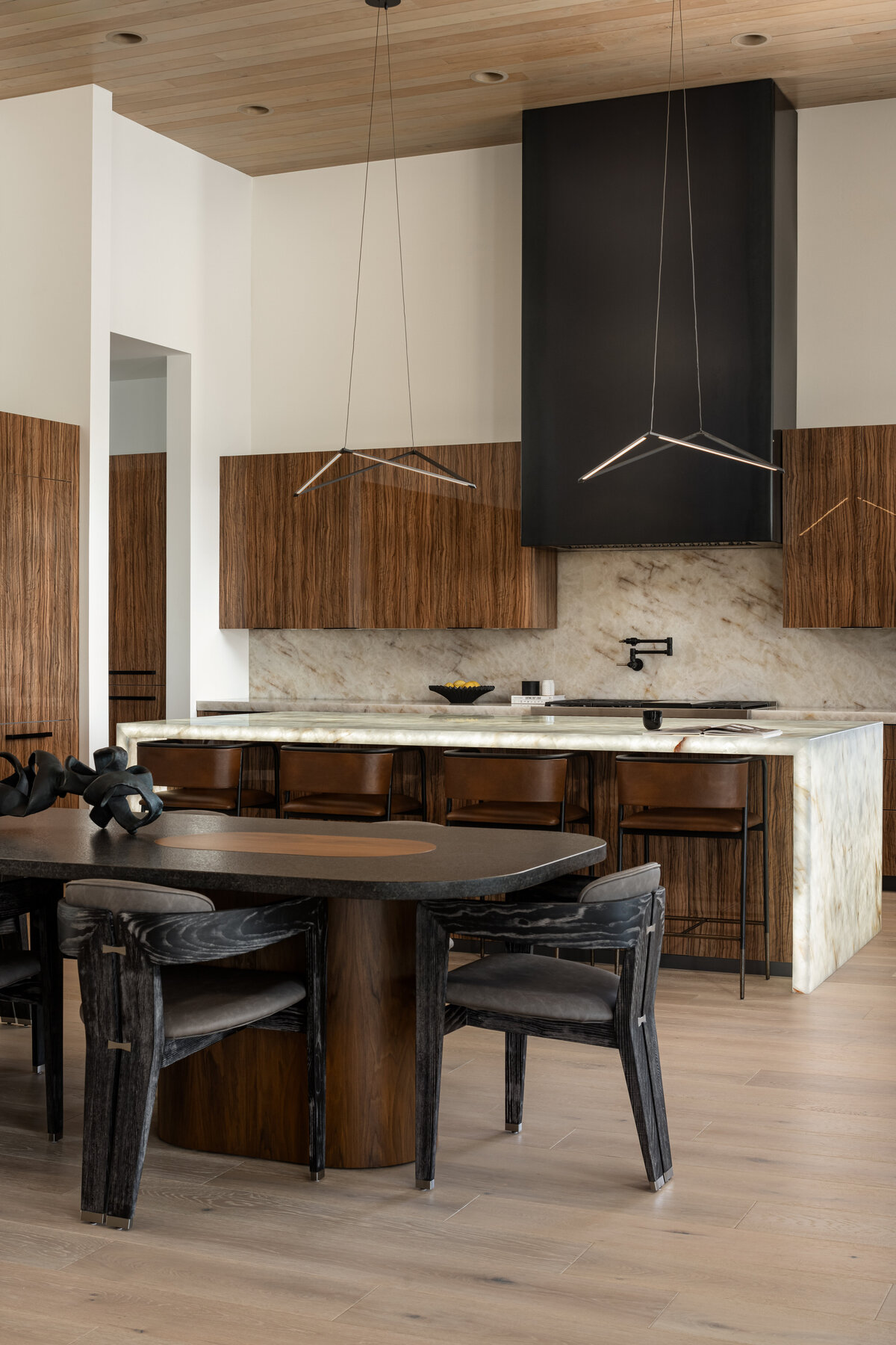SA8 - 42069 N 105th St-15