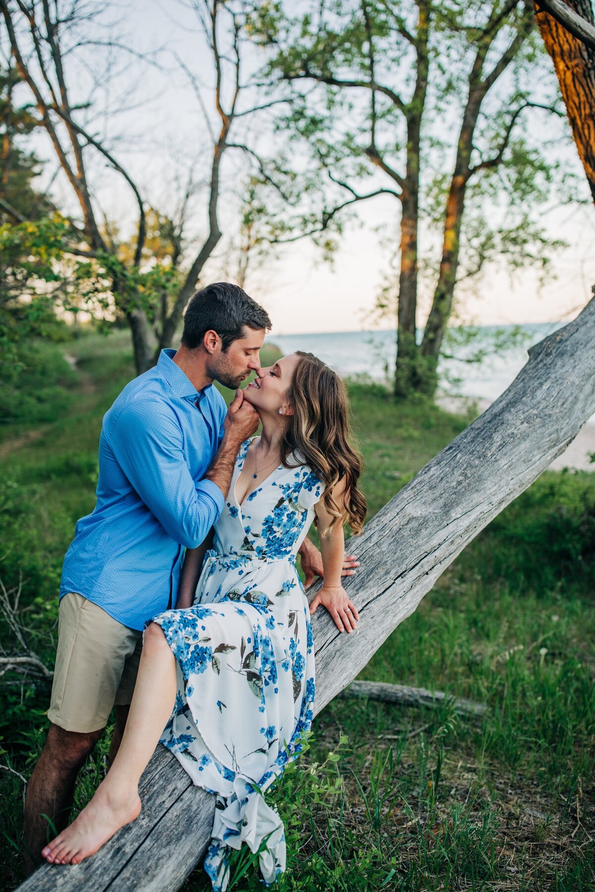 Engagement-Photos-at-Kohler-Andrae12