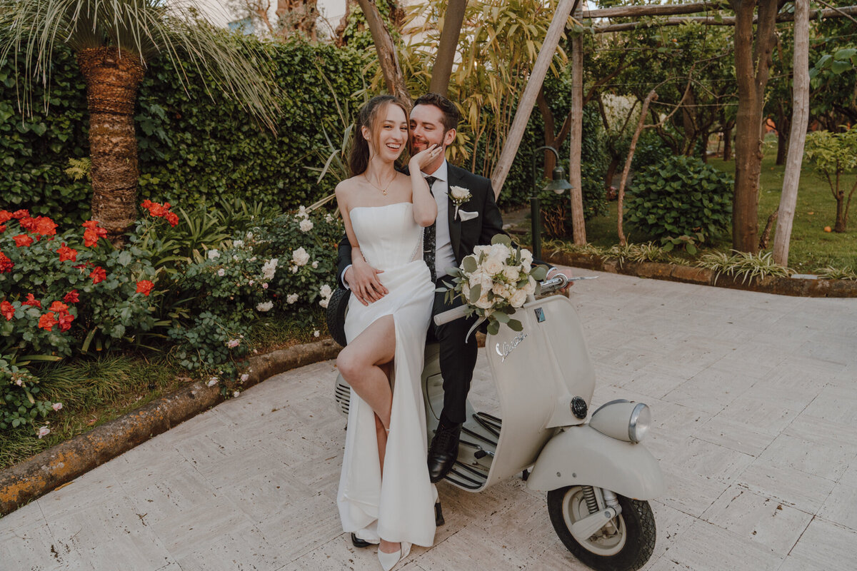Newlywed-Portraits-Sorrento-Italy-221