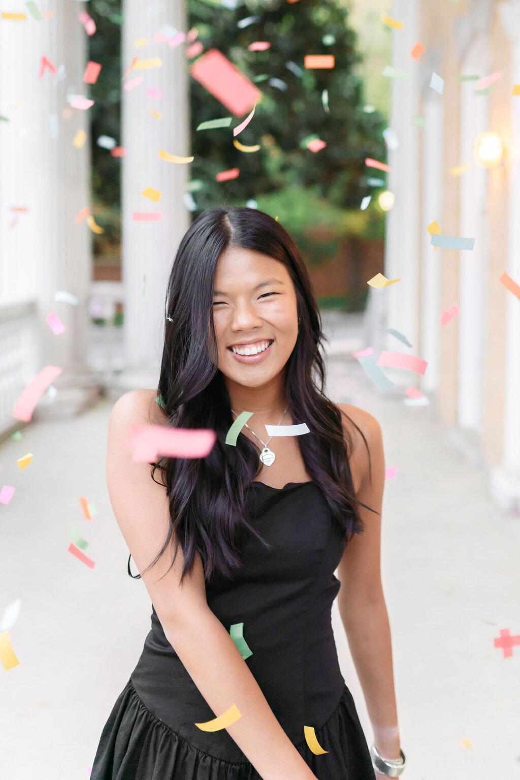 Lily-university of tennessee knoxville graduation photographer confetti pop