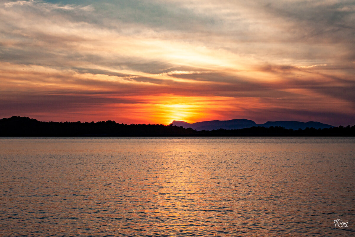 fineArt_SunsetOverLake-8055