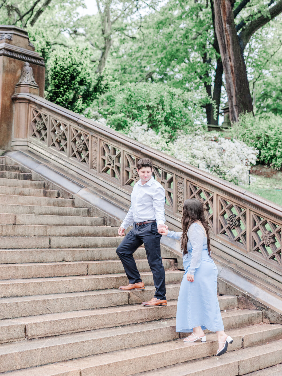 brittany-graf-photography-katie-mattingly-new-york-central-park-public-library-engagement-session-34