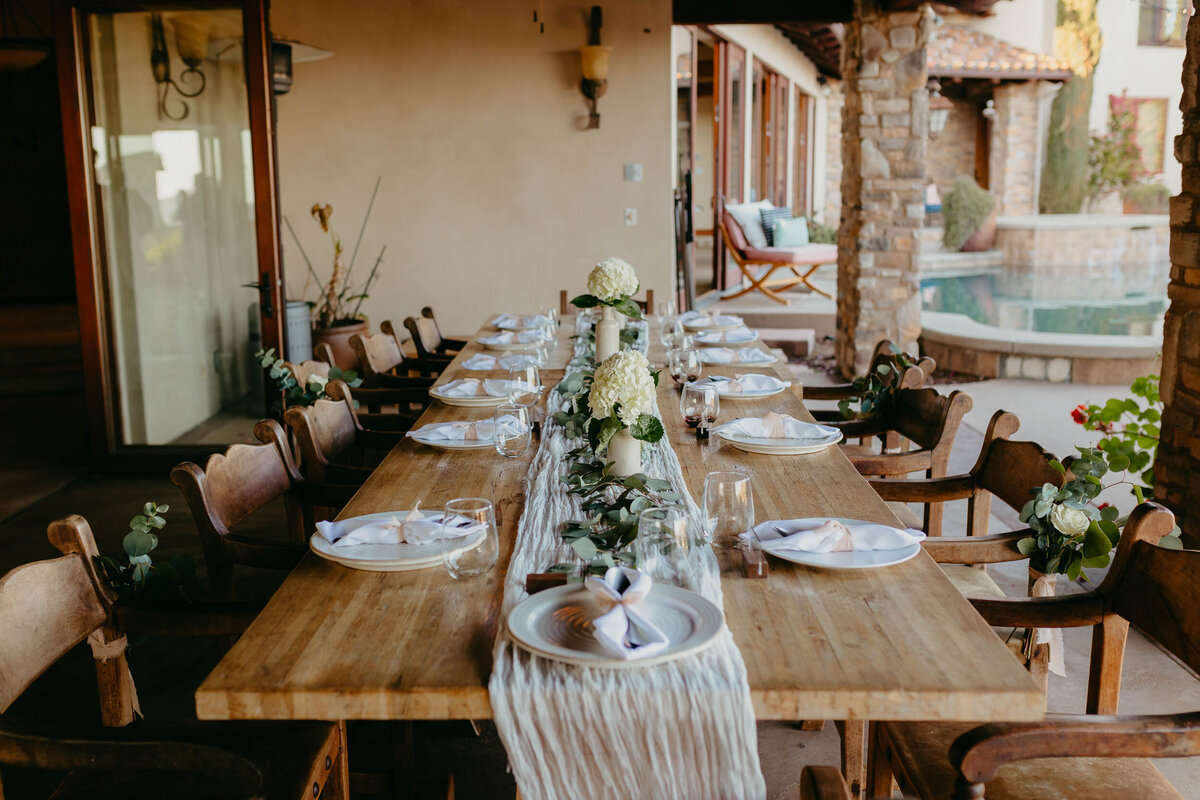 Lexx Creative-Intimate Italian-Style Escondido Villa Wedding-27