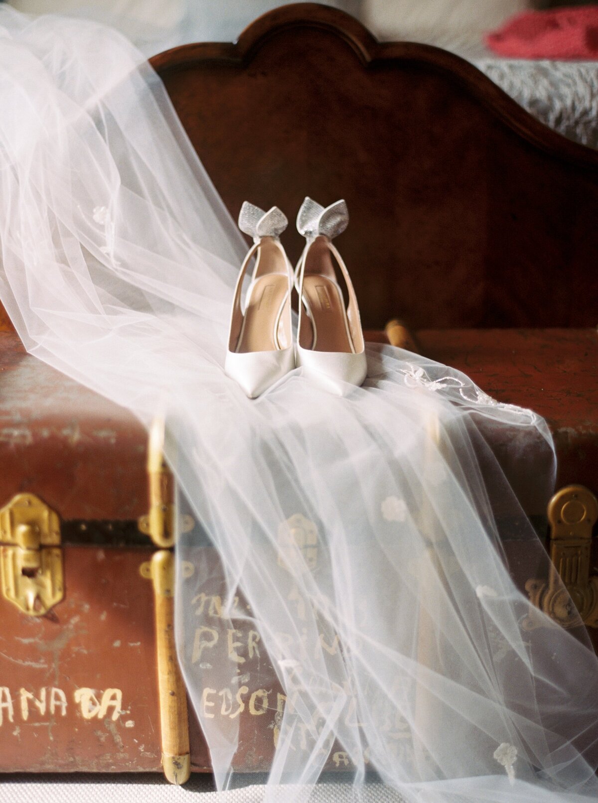 toronto-best-luxury-fine-art-wedding-photographer_0034