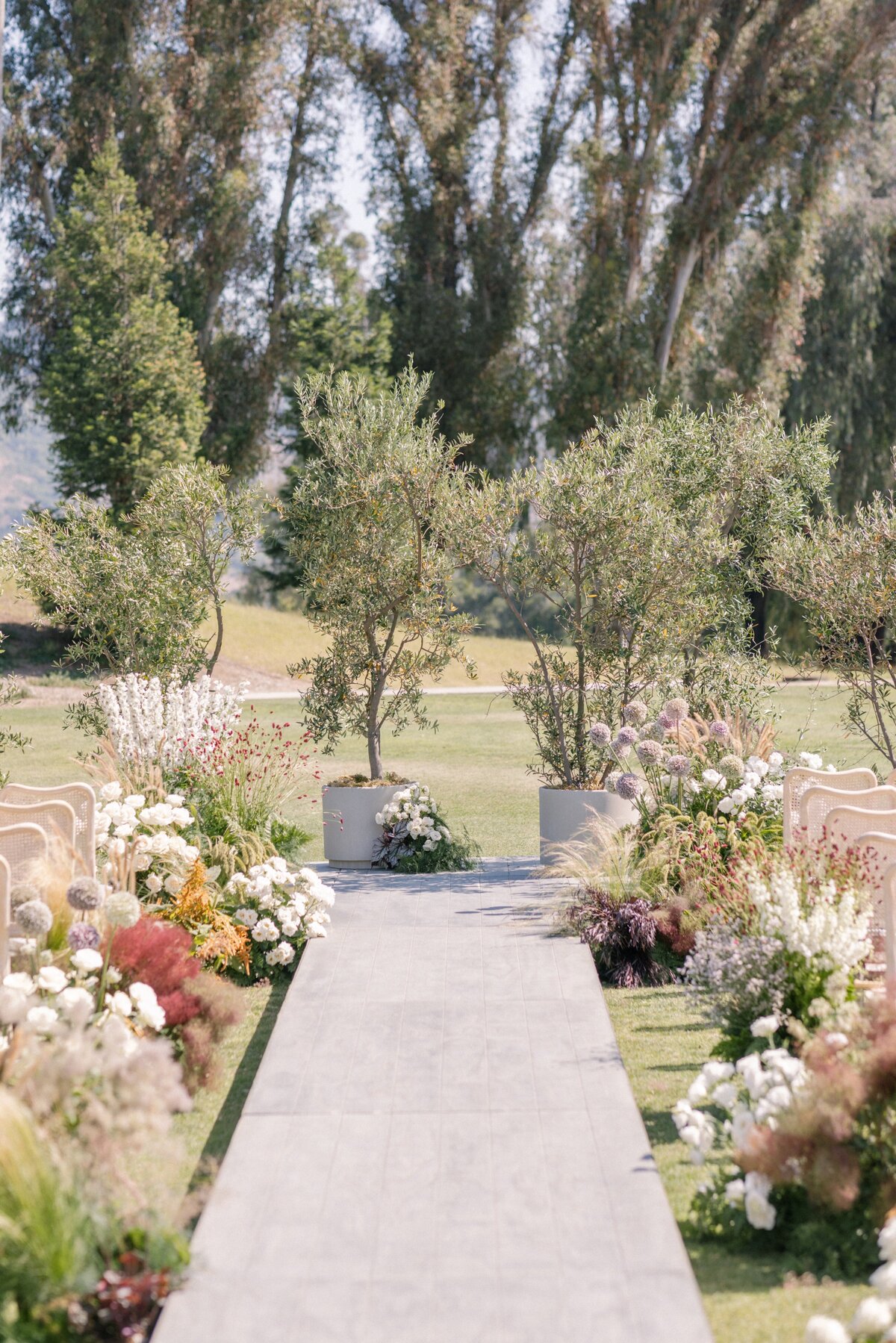 Matthew_Robbins_Ojai_Wedding_@marlieshartmann-57