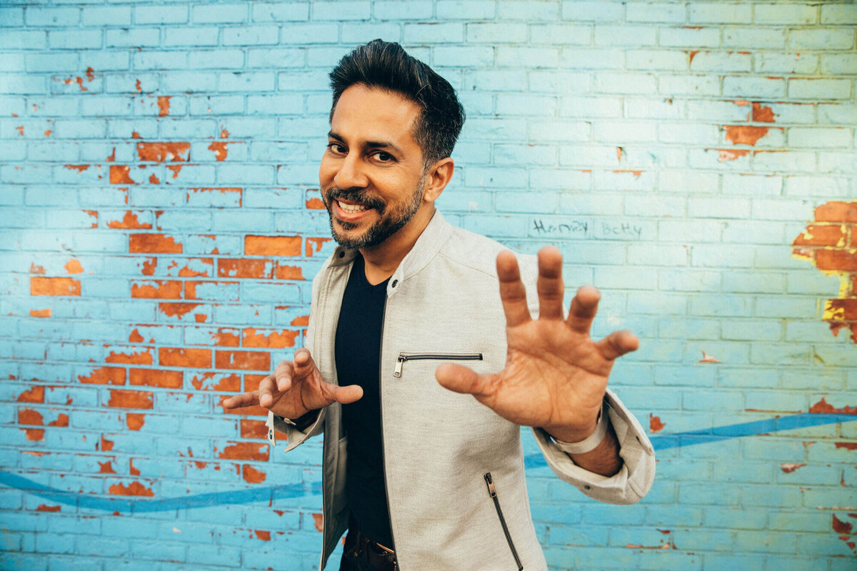 Vishen Lakiani personal brand photoshoot captured by Nick Onken — blending editorial lifestyle photography with authentic identity and Elevated Realism™.